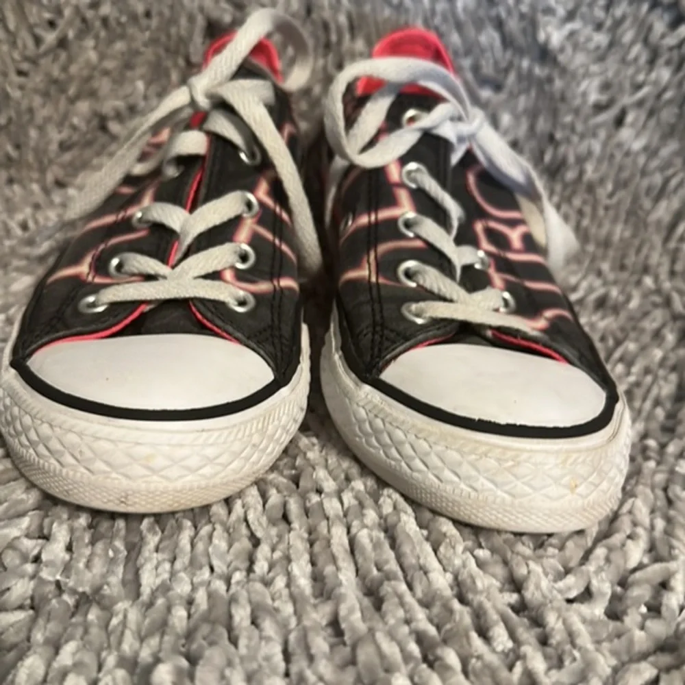 Converse Pretty‎ Strong Black/Pink Junior Size 2